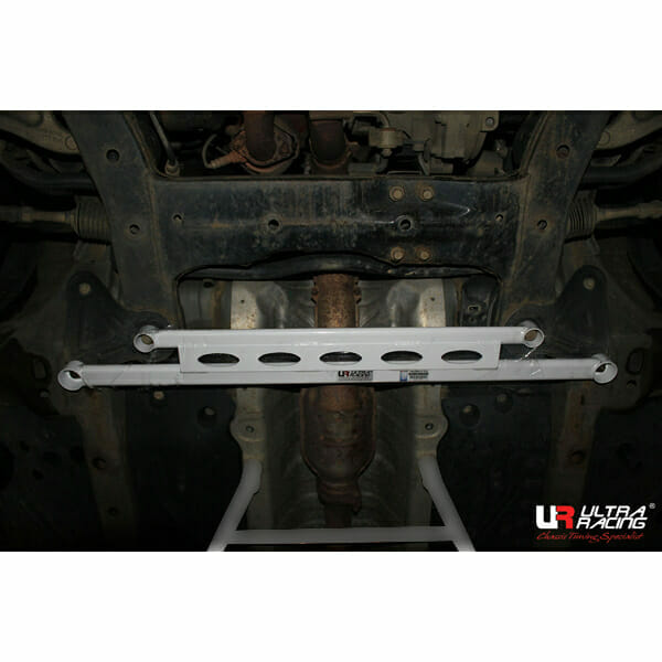 Ultra Racing Rear Anti Roll Bar AR20-1825