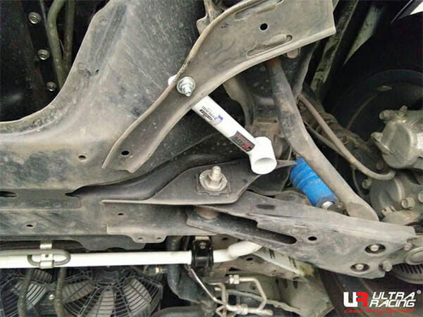 Ultra Racing Rear Anti Roll Bar AR20-1544