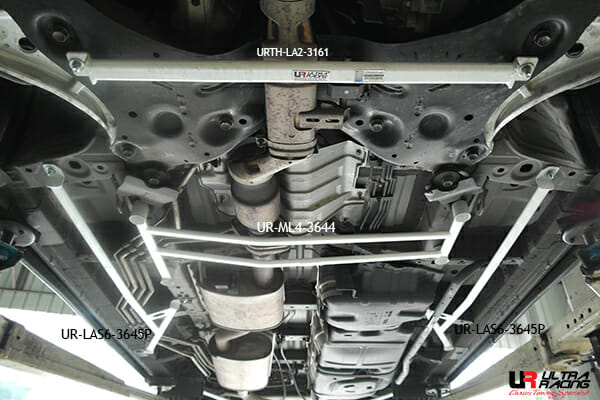 Ultra Racing Rear Anti Roll Bar AR20-1670