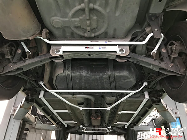 Ultra Racing Rear Anti Roll Bar AR20-882