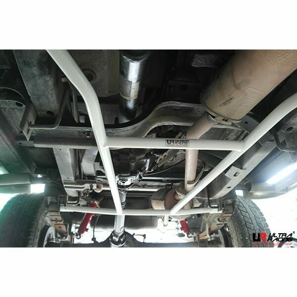 Ultra Racing Rear Anti Roll Bar AR20-1330