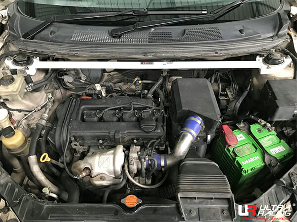 Ultra Racing 3-Point Fender Brace (UR-FD3-715P)