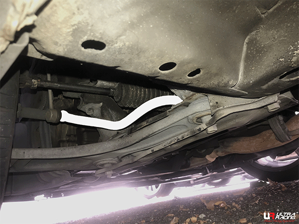 Ultra Racing 3-Point Fender Brace (UR-FD3-715P)