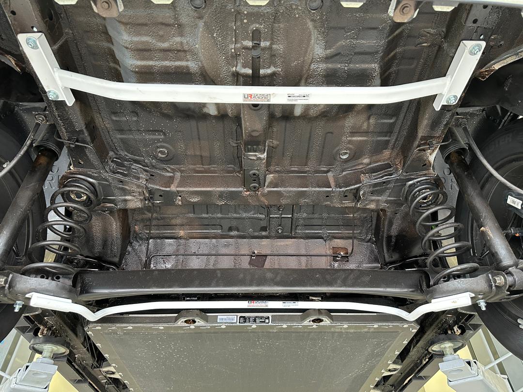 Ultra Racing Rear Anti Roll Bar AR20-370