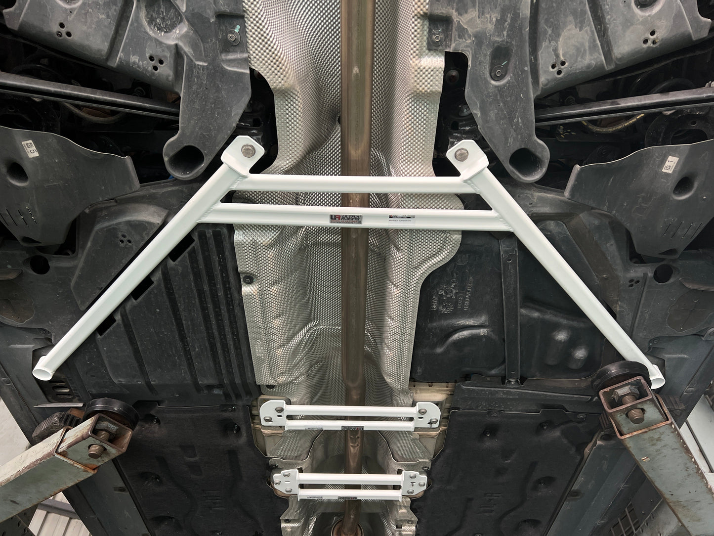 Ultra Racing Rear Anti Roll Bar AR20-355