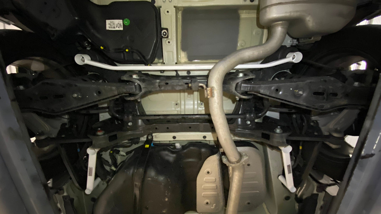 Ultra Racing Rear Anti Roll Bar AR20-560