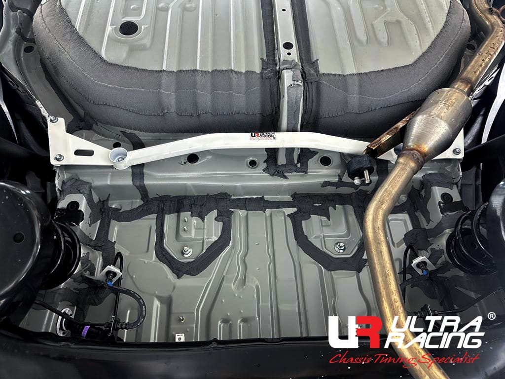 Ultra Racing Rear Anti Roll Bar AR20-268