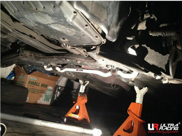 Ultra Racing Rear Anti Roll Bar AR20-184