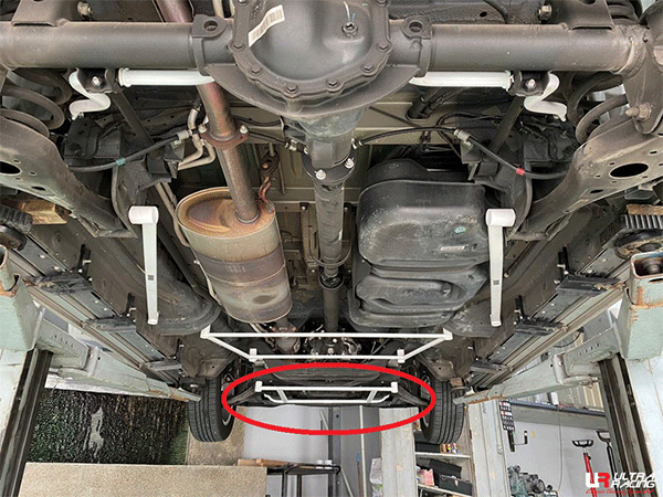 Ultra Racing Rear Anti Roll Bar AR20-1744