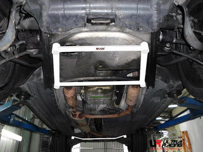 Ultra Racing Front Lower Brace LA4-1702