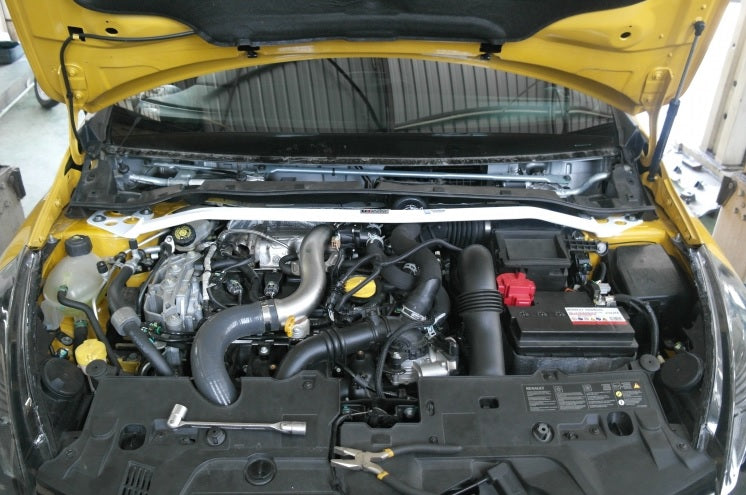 Ultra Racing Front Strut Brace TW2-3212