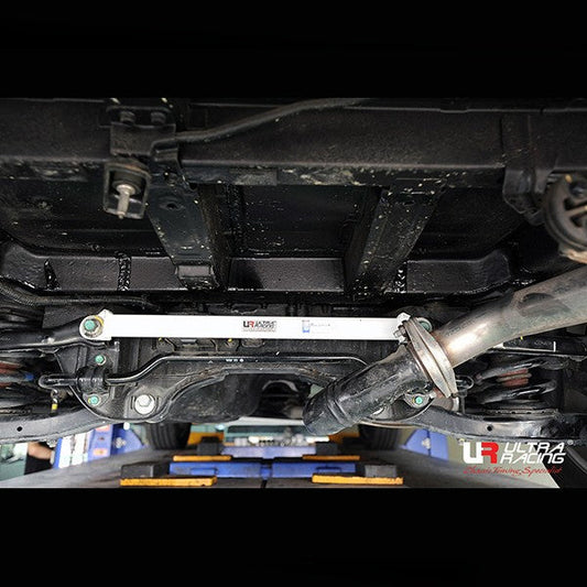 Ultra Racing 3-Point Fender Brace (UR-FD3-715P)