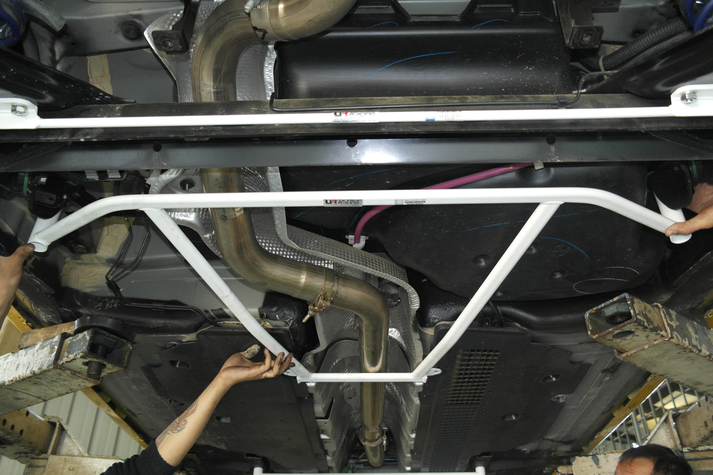 Ultra Racing Rear Anti Roll Bar AR20-869