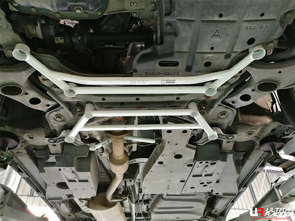 Ultra Racing Rear Anti Roll Bar AR20-1758