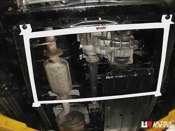 Ultra Racing Rear Anti Roll Bar AR20-1334