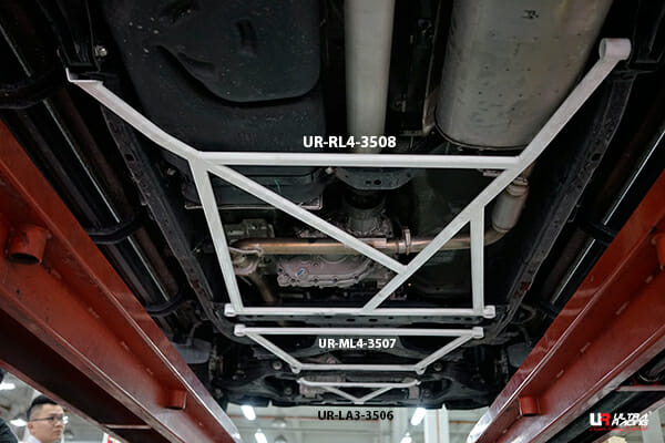 Ultra Racing Rear Anti Roll Bar AR20-922