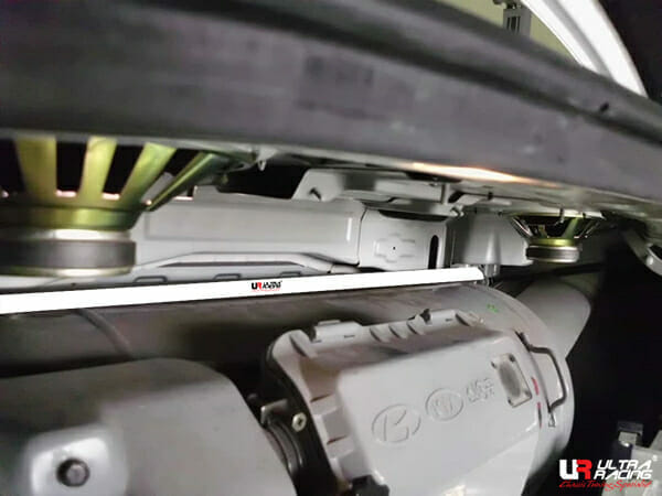 Ultra Racing 3-Point Fender Brace (UR-FD3-715P)