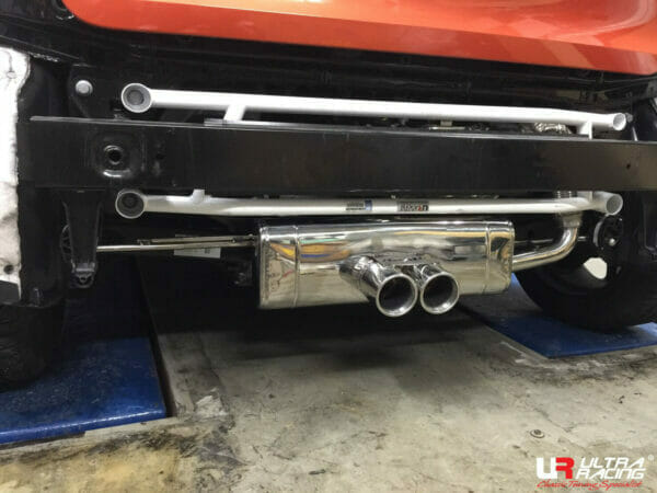 Ultra Racing Rear Anti Roll Bar AR20-614