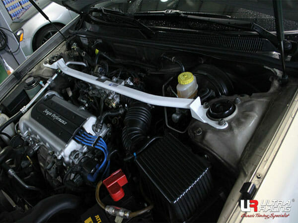 Ultra Racing 3-Point Fender Brace (UR-FD3-715P)