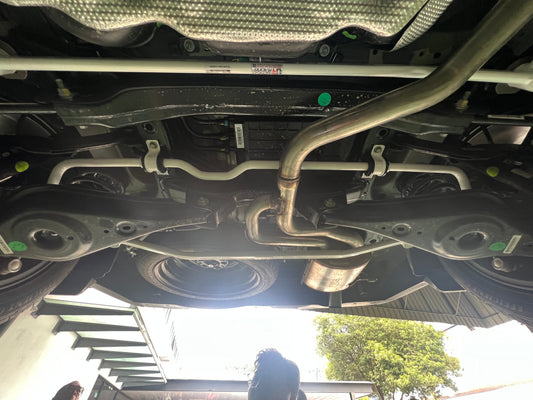 Ultra Racing 3-Point Fender Brace (UR-FD3-715P)