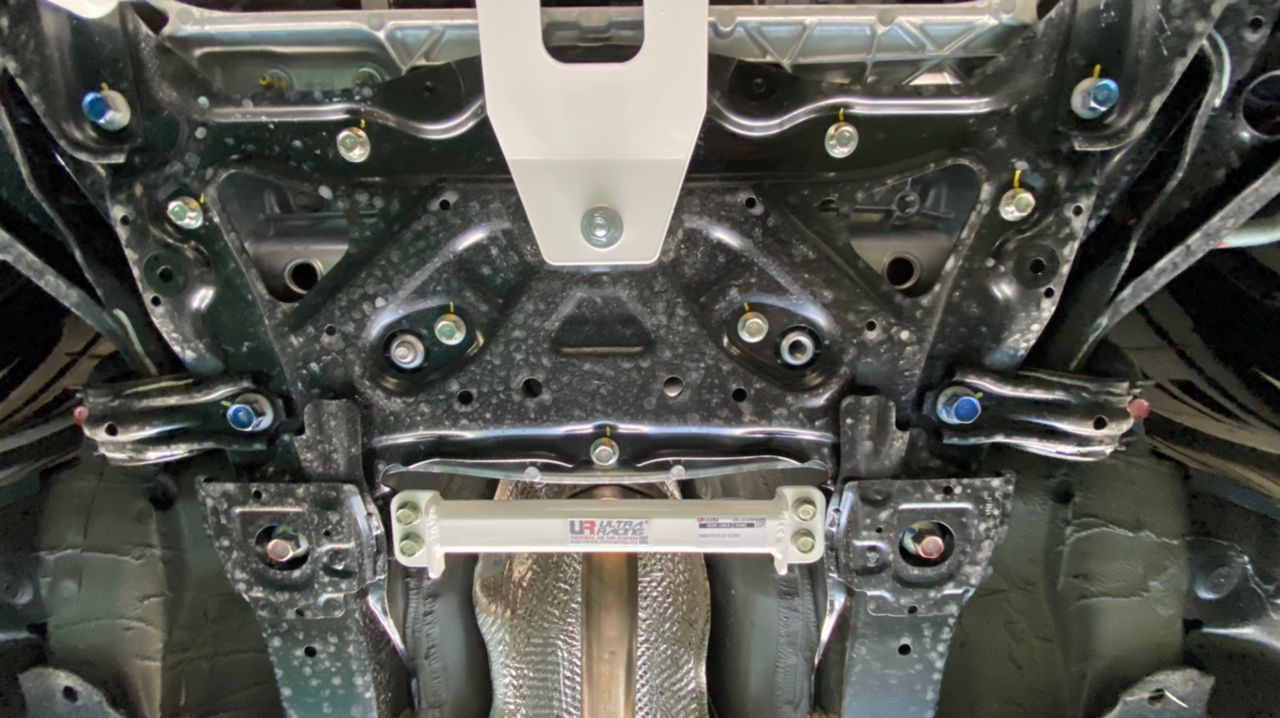 Ultra Racing Rear Anti Roll Bar AR20-442