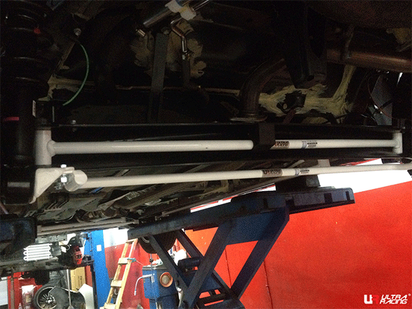 Ultra Racing Rear Anti Roll Bar AR20-582