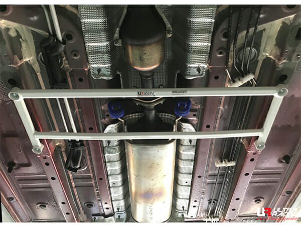 Ultra Racing Rear Anti Roll Bar AR20-1376